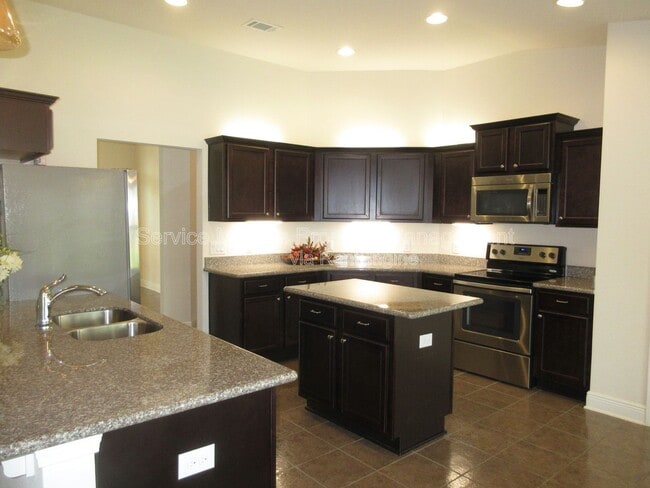 Building Photo - 5673 Cane Syrup Cir