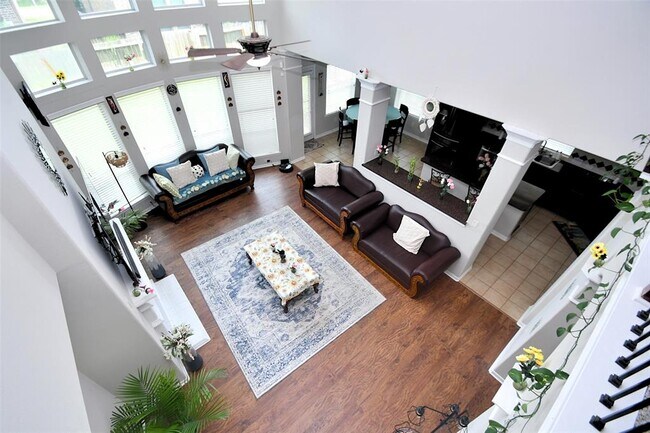 Building Photo - 6027 Opal Crest Ln
