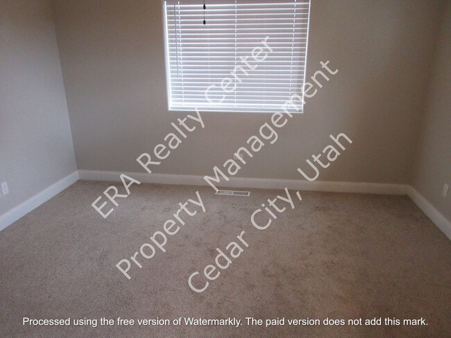 Building Photo - 352 W 400 N