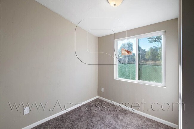 Building Photo - Charming Two Bedroom Home in Convenient Perris Location