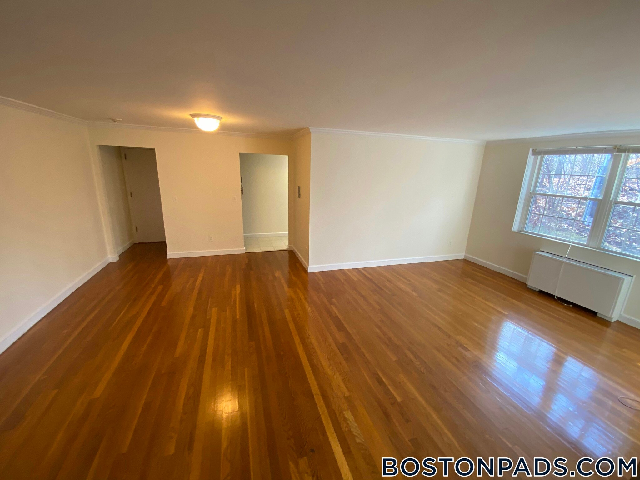 Building Photo - 17 Captain Parker Arms