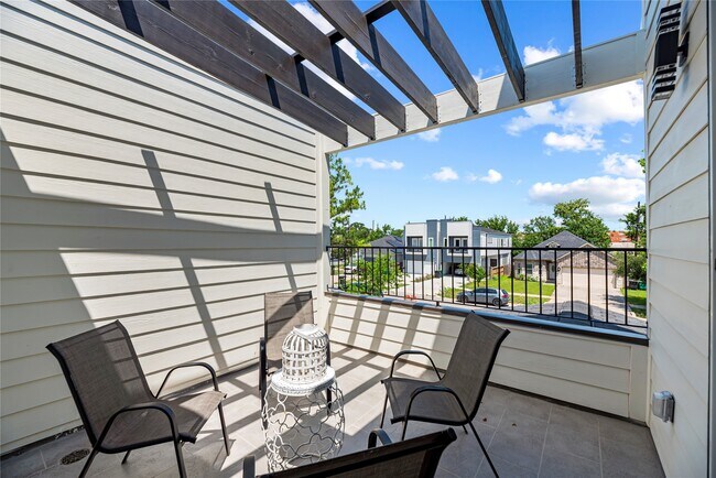 Building Photo - 7212 England St