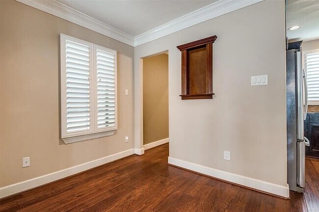 Building Photo - 1126 Hempstead Villa Ln