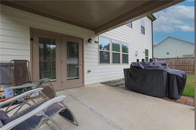 Building Photo - 2375 Woodmarsh Cir