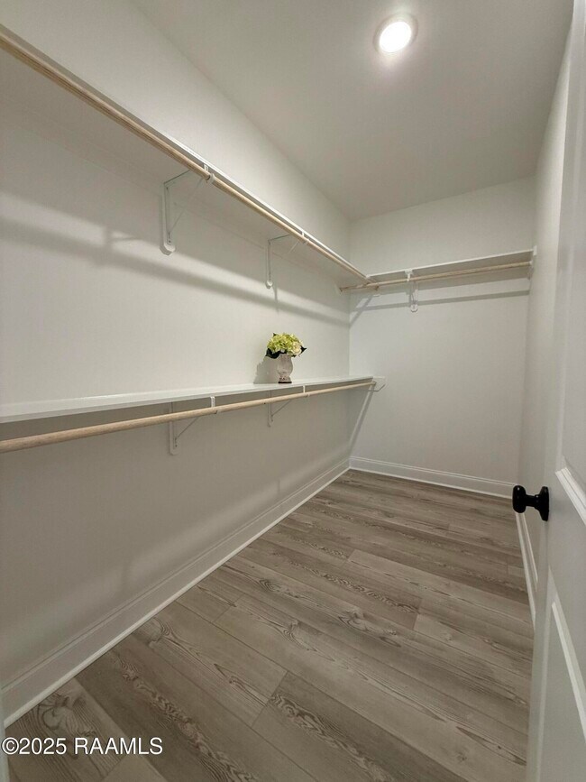 Building Photo - 135 Ridley Ln