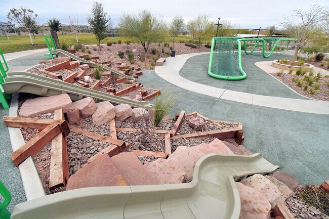 Building Photo - 340 Cadence Vista Dr