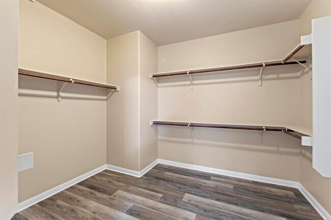 Building Photo - 16436 Vescovo Ln