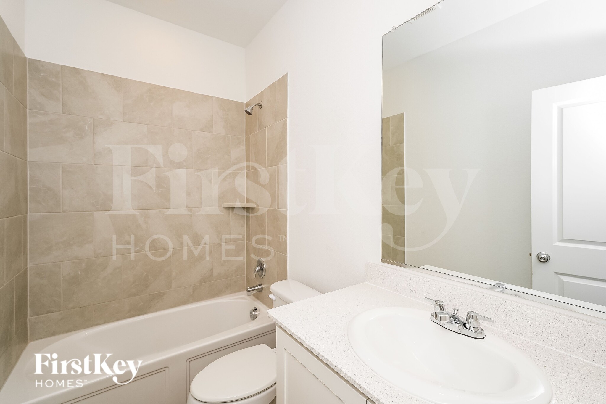 Building Photo - 2524 Goodrich Rd