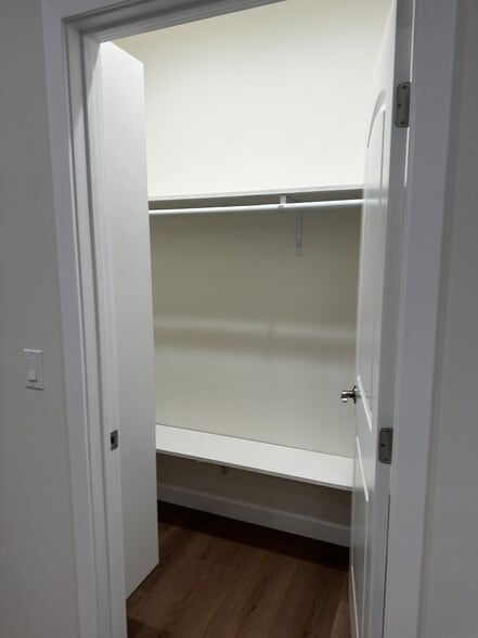 Building Photo - 8501 Cranford Ave