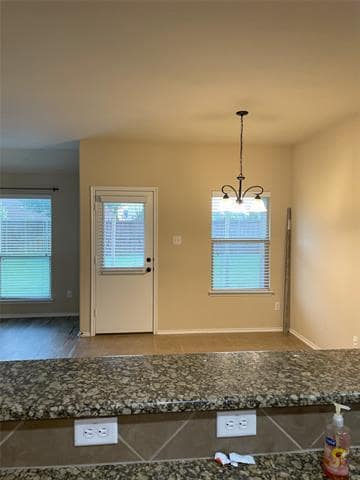 Building Photo - 10125 Sailboard Dr