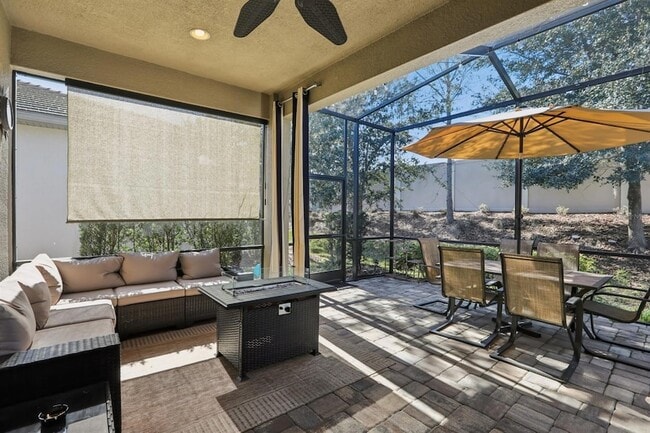 Building Photo - 2837 Tarragona Wy