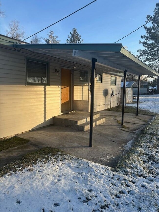 Building Photo - Nice 3 bedroom Home in Target Range