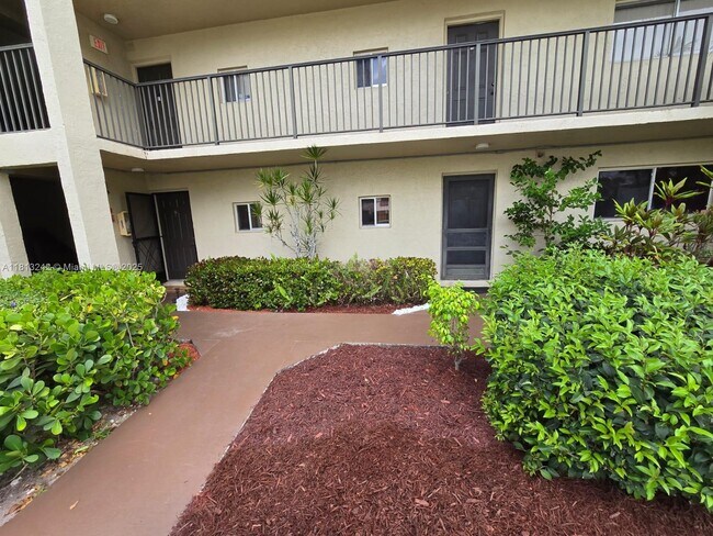 Primary Photo - 7960 NW 50th St