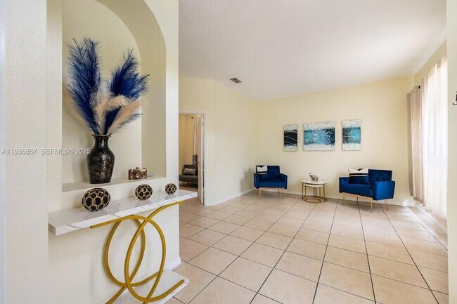 Building Photo - 2139 Mallard Creek Cir