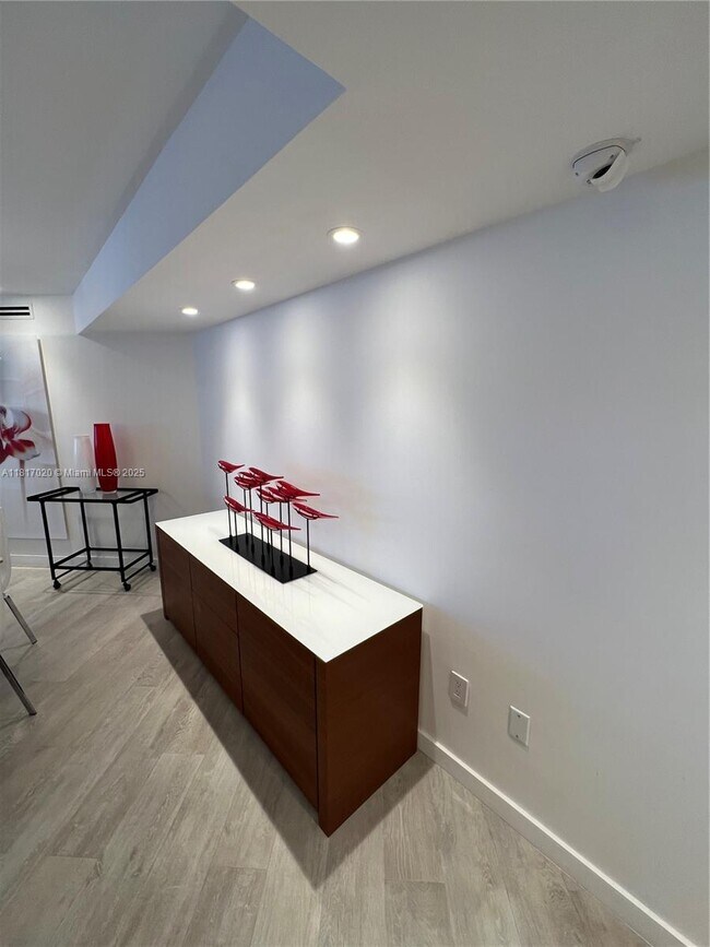 Building Photo - 6301 Collins Ave