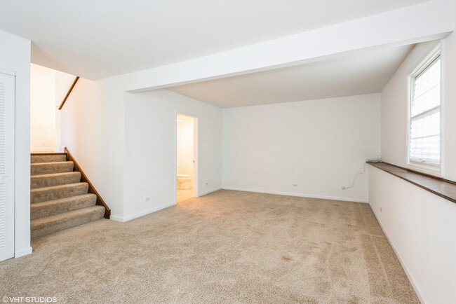 Building Photo - 2768 Wayfaring Ln