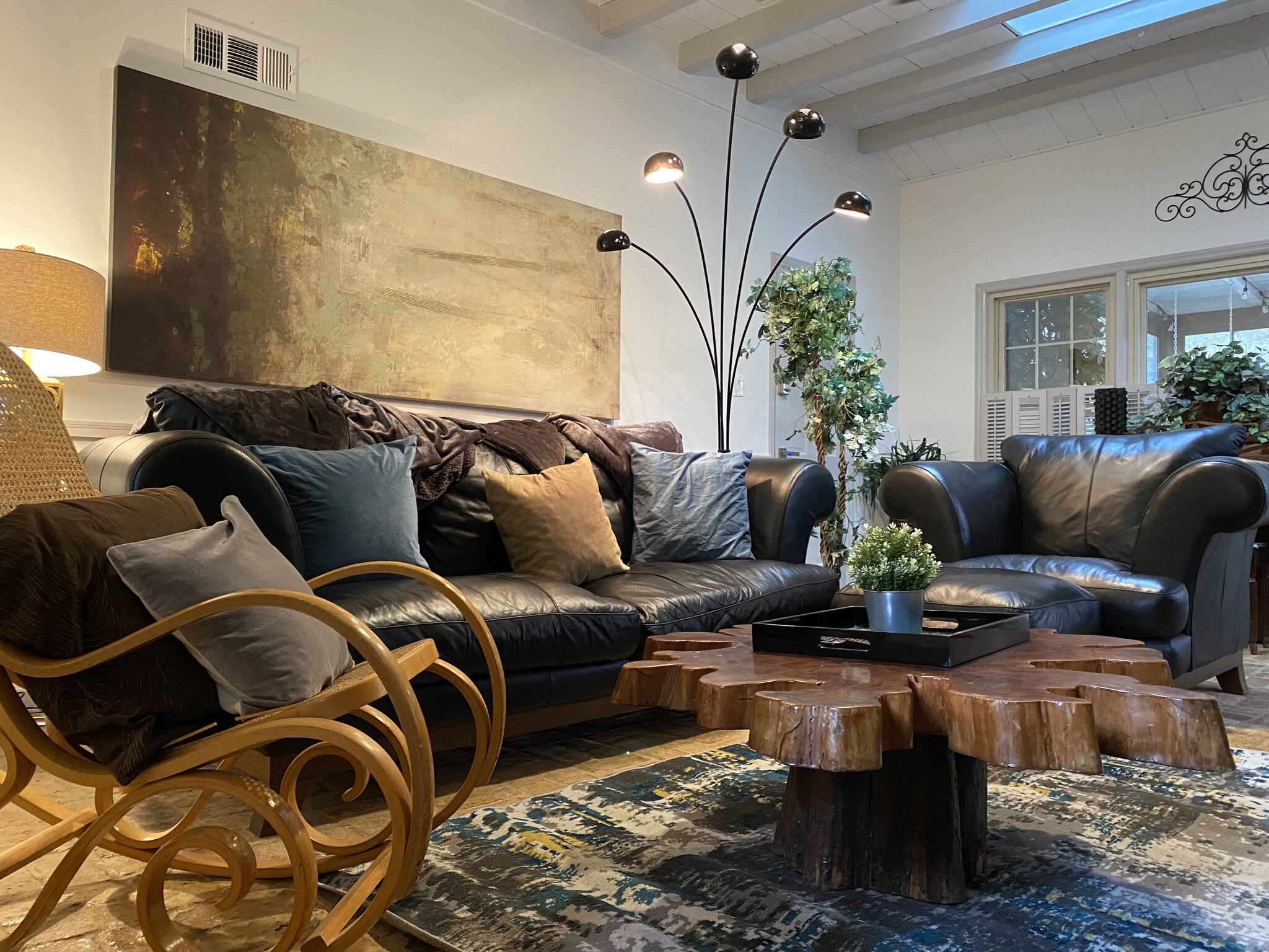 Building Photo - 5460 Scofield Rd