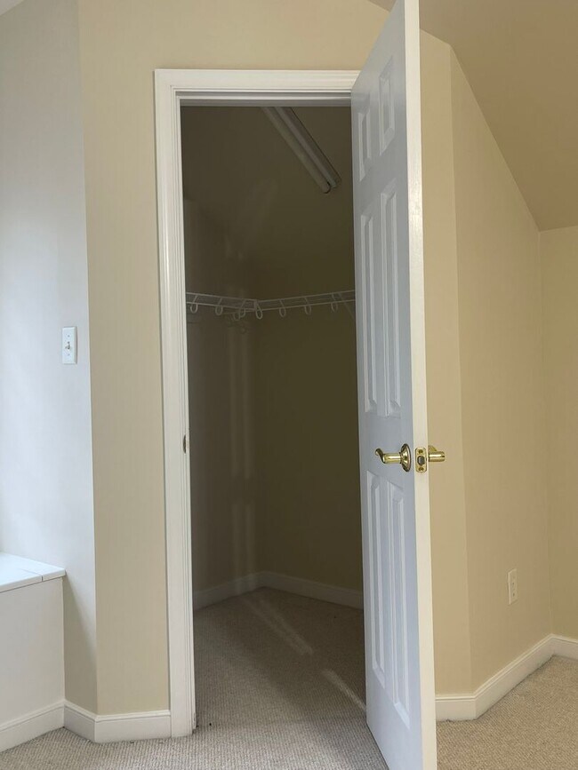 Building Photo - 13347 Chesapeake Pl