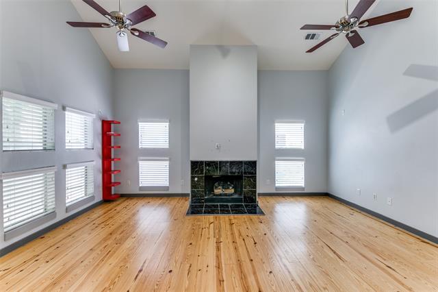 Building Photo - 3801 San Jacinto St