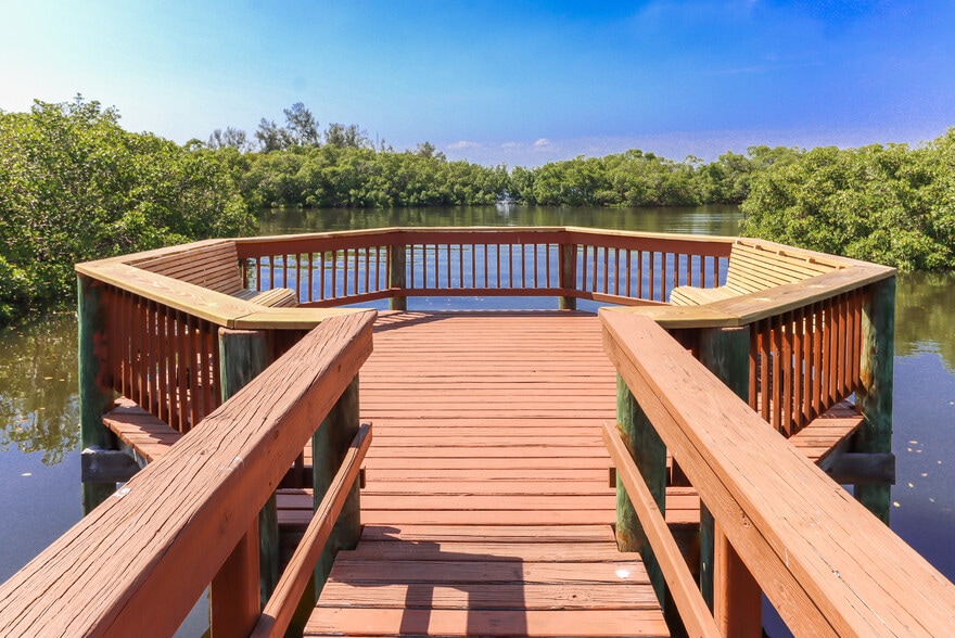 nature boardwalk fishing dock - 3409 10th Ln W