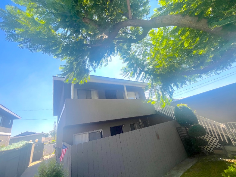 Building Photo - 587 Silverwood Ave