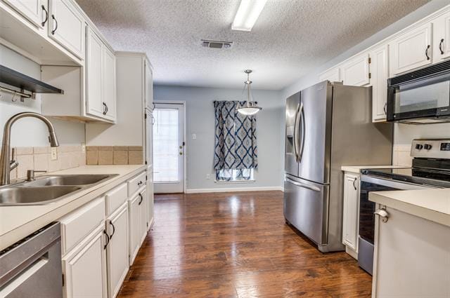 Building Photo - 734 Port Richmond Way