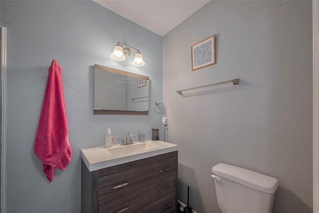 Building Photo - 5514 Avenue M