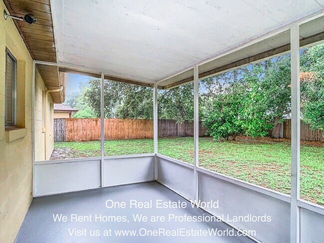 Building Photo - 12929 Ohio Woods Ln