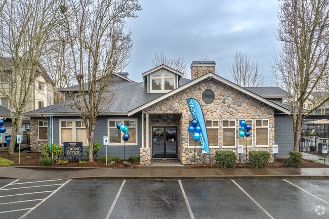 Building Photo - Springfield Meadows