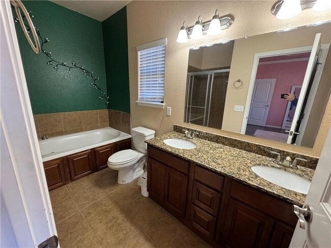 Building Photo - 6505 S 50th St