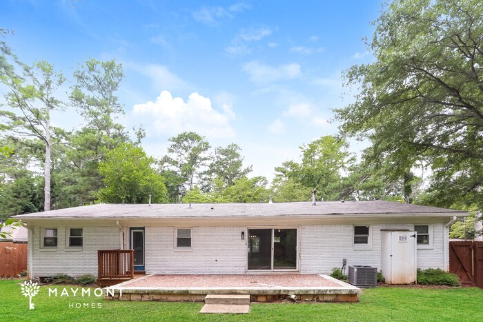 Building Photo - 1730 Timothy Dr SW