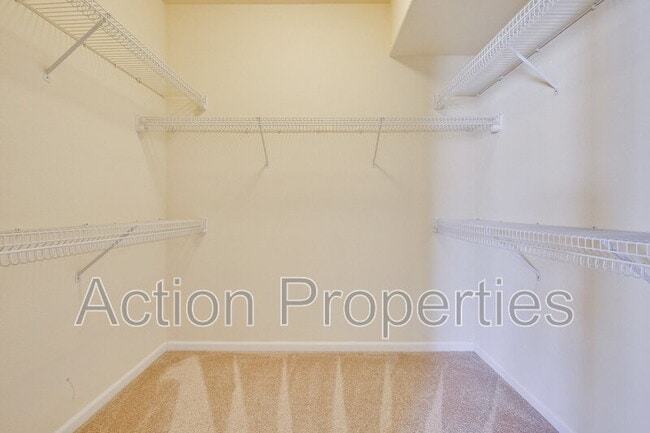 Building Photo - 5132 North First Street