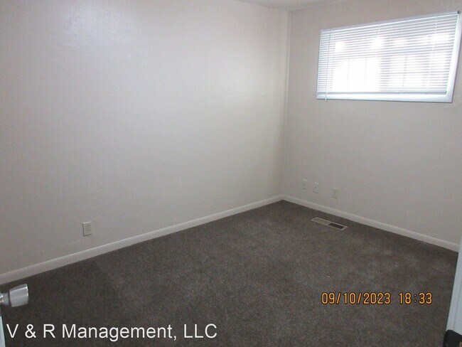 Building Photo - 2 br, 1 bath House - 2275 Silverton Rd NE