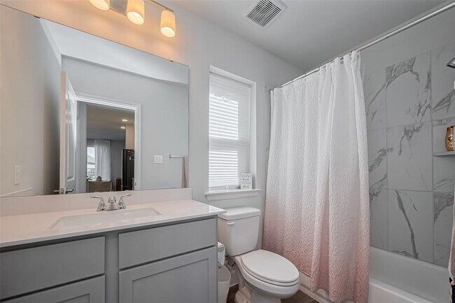 Building Photo - 11430 Bush Clover Dr