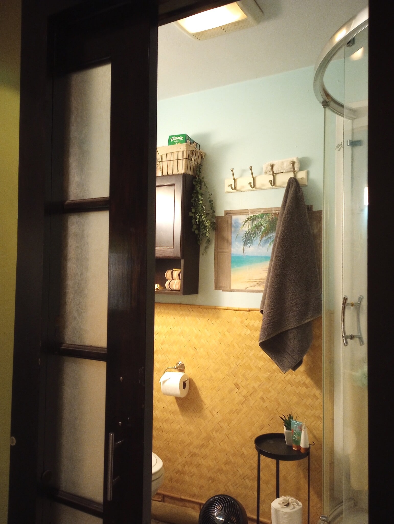 Bathroom - 281 Kaikea St