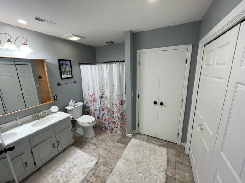 master bath - 90 Bishop Sq