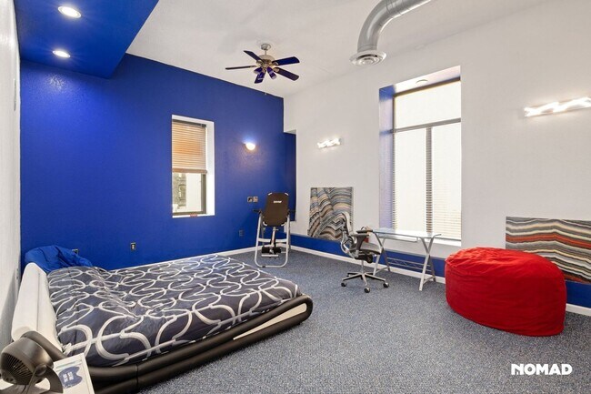 Building Photo - 335 N Superior St