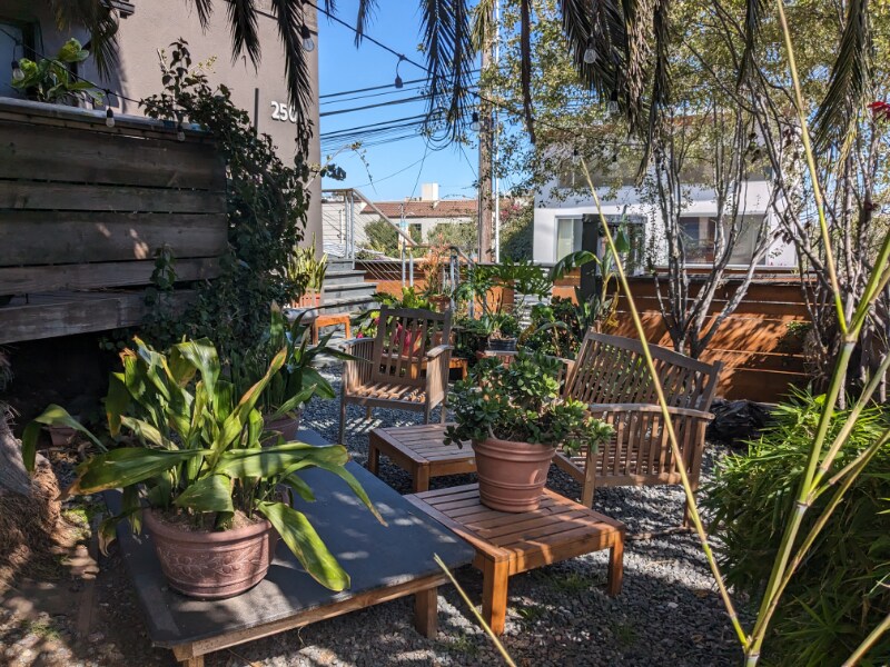 Building Photo - 250 3rd Ave