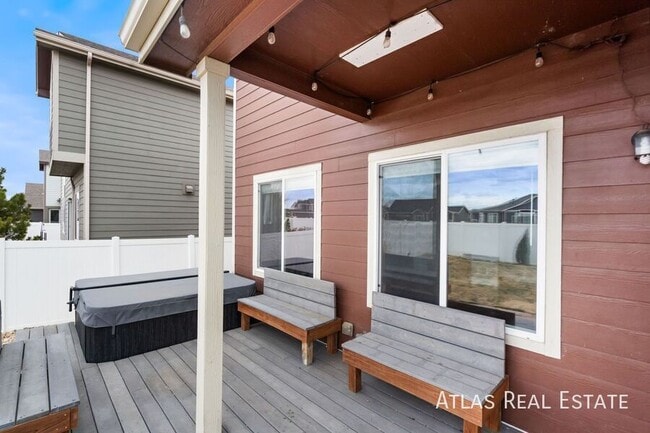 Building Photo - 893 Shirttail Peak Ct