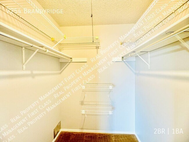 Building Photo - 7254 Brandyridge-