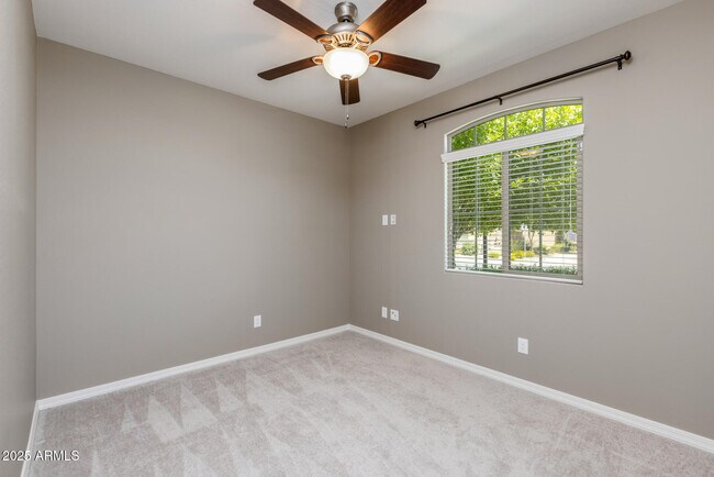 Building Photo - 20673 E Canary Way