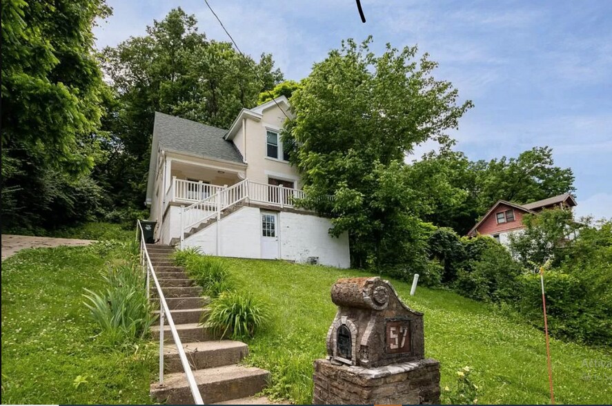 Building Photo - 57 Kentucky Dr