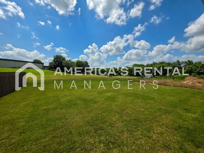 Building Photo - New Construction Home for Rent!