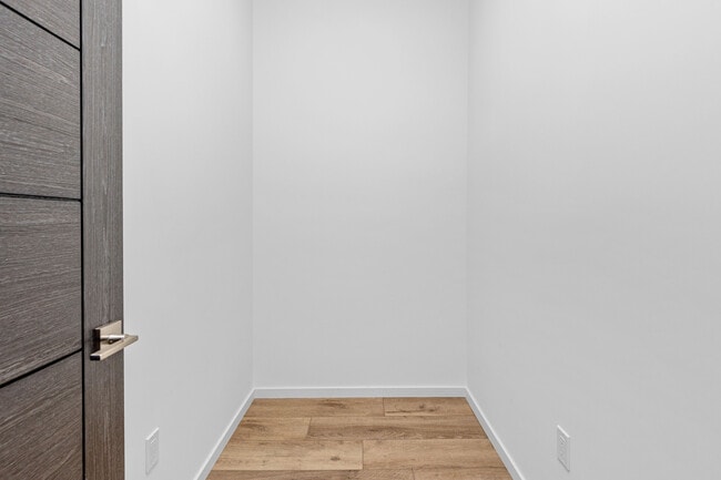 Building Photo - 15521 Patronella Ave