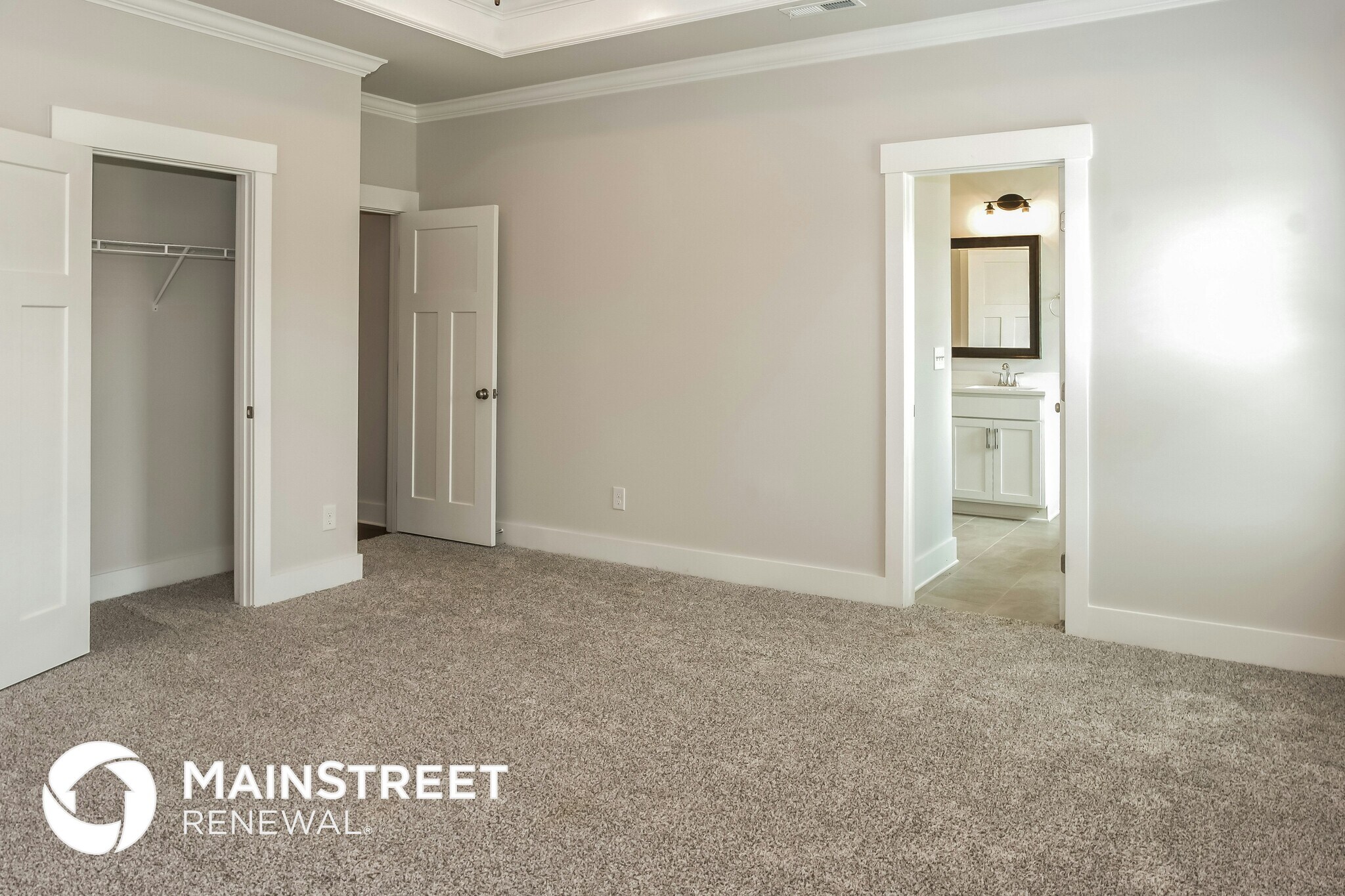 Building Photo - 6522 Oak Mdw Dr SE