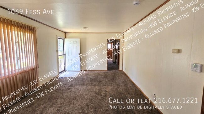 Building Photo - 1069 Fess Ave