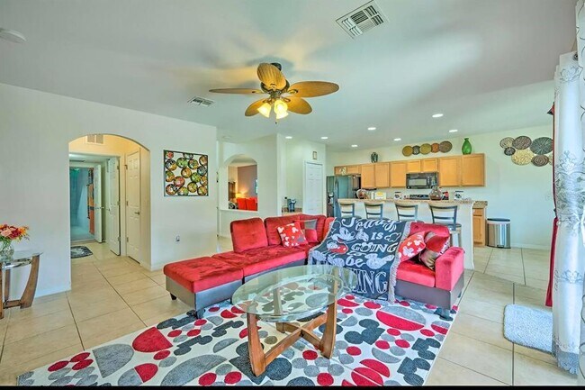 Building Photo - 148 Miro Dr