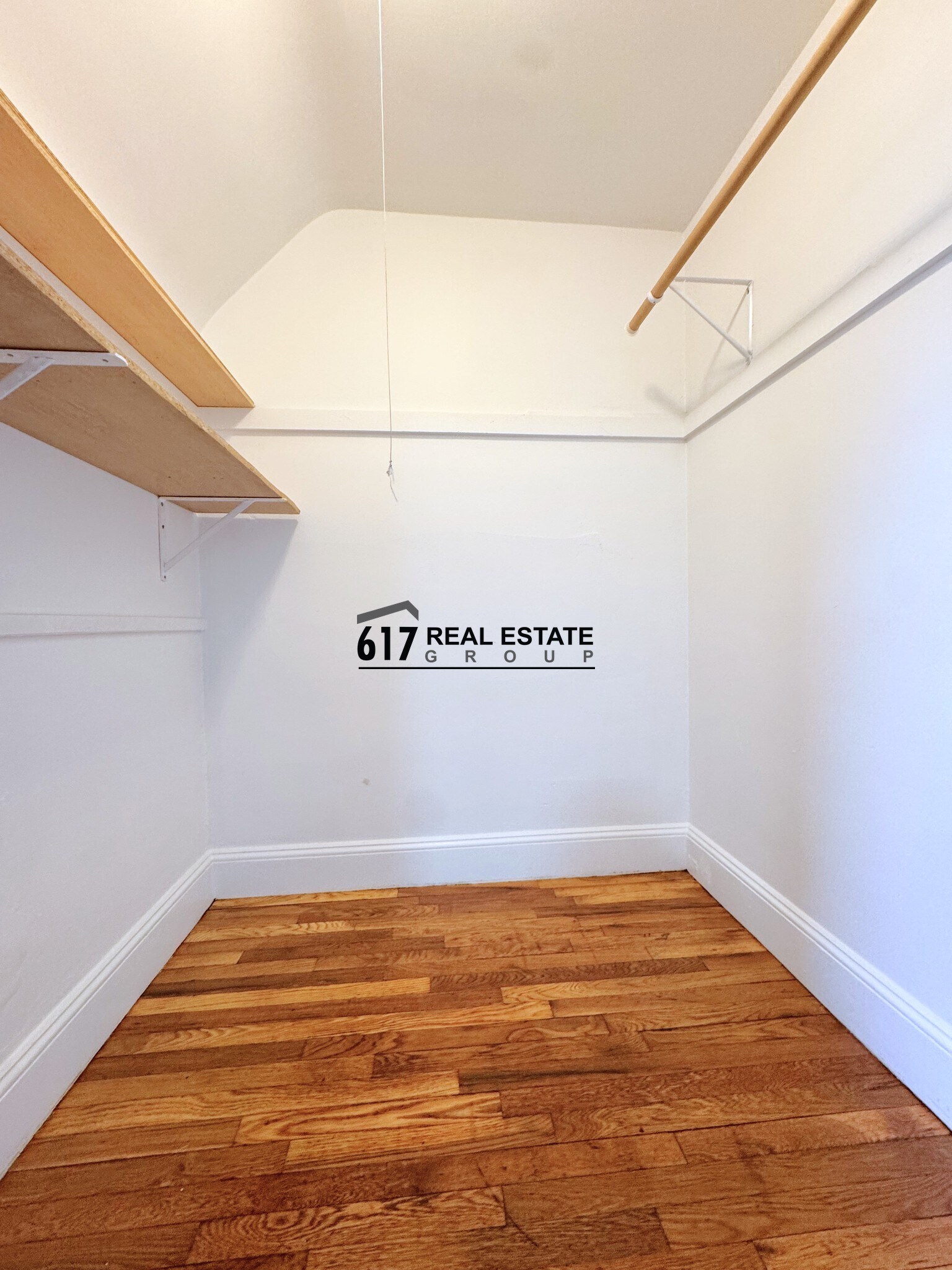 Building Photo - 26 Royal St