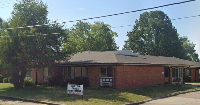 Primary Photo - 500 S 3rd Ave