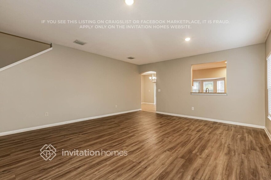 Building Photo - 6649 Cambridge Park Dr